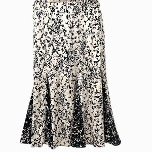VINTAGE 80'S ANTHONY SICARI SILKY BLACK IVORY PRINT OPEN PLEAT MIDI SKIRT - 12